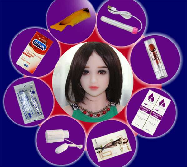 Búp bê tình dục giống người Dina Japan
