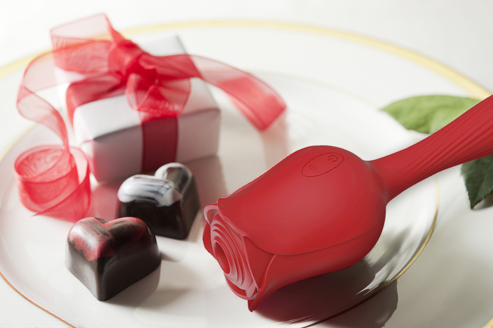 Chày rung hoa hồng hút âm vật