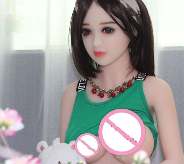 Búp bê tình dục giống người Dina Japan