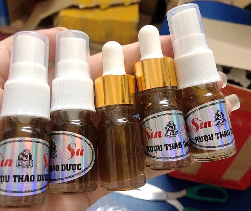 Rượu thảo dược Sìn Sú chống xuất sớm