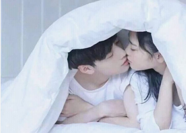 Chai xịt Sìn Sú dân tộc Ê Đê